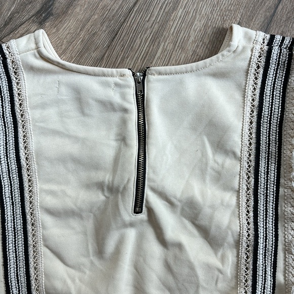 Anthropologie Eri & Ali Top Fringe Trim Black Cream Blouse Women Size Medium - Picture 10 of 12